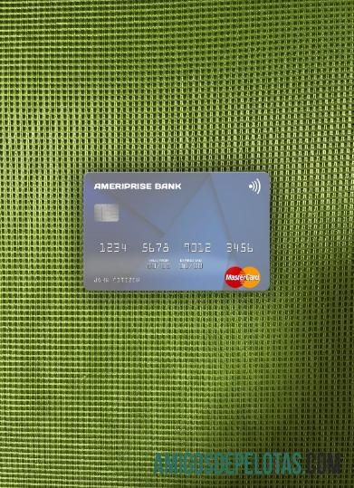 Frente Photolook do Banco Ameriprise Bank Mastercard dos EUA baixar para verificação